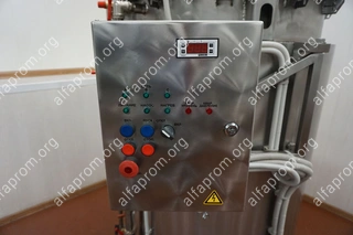 Автоклав (промышленный, вертикальный, паровой, 2 корзины, сталь нержавеющая) ИПКС-128-500П(Н) Автоклав (промышленный, вертикальный, паровой, 2 корзины, сталь нержавеющая) ИПКС-128-500П(Н)
